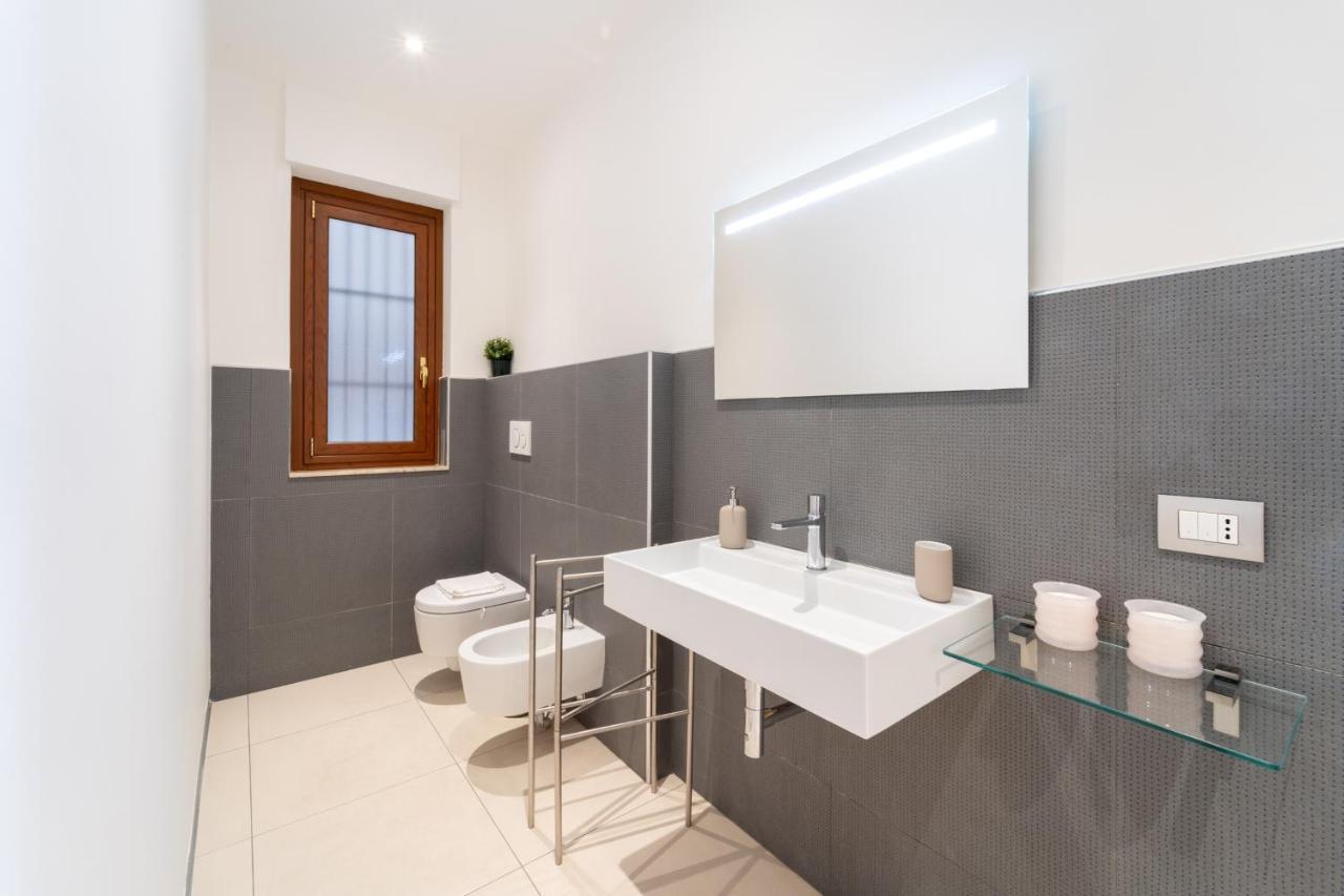 Exclusive 2 Bedroom Apartment Catania Center Exterior foto